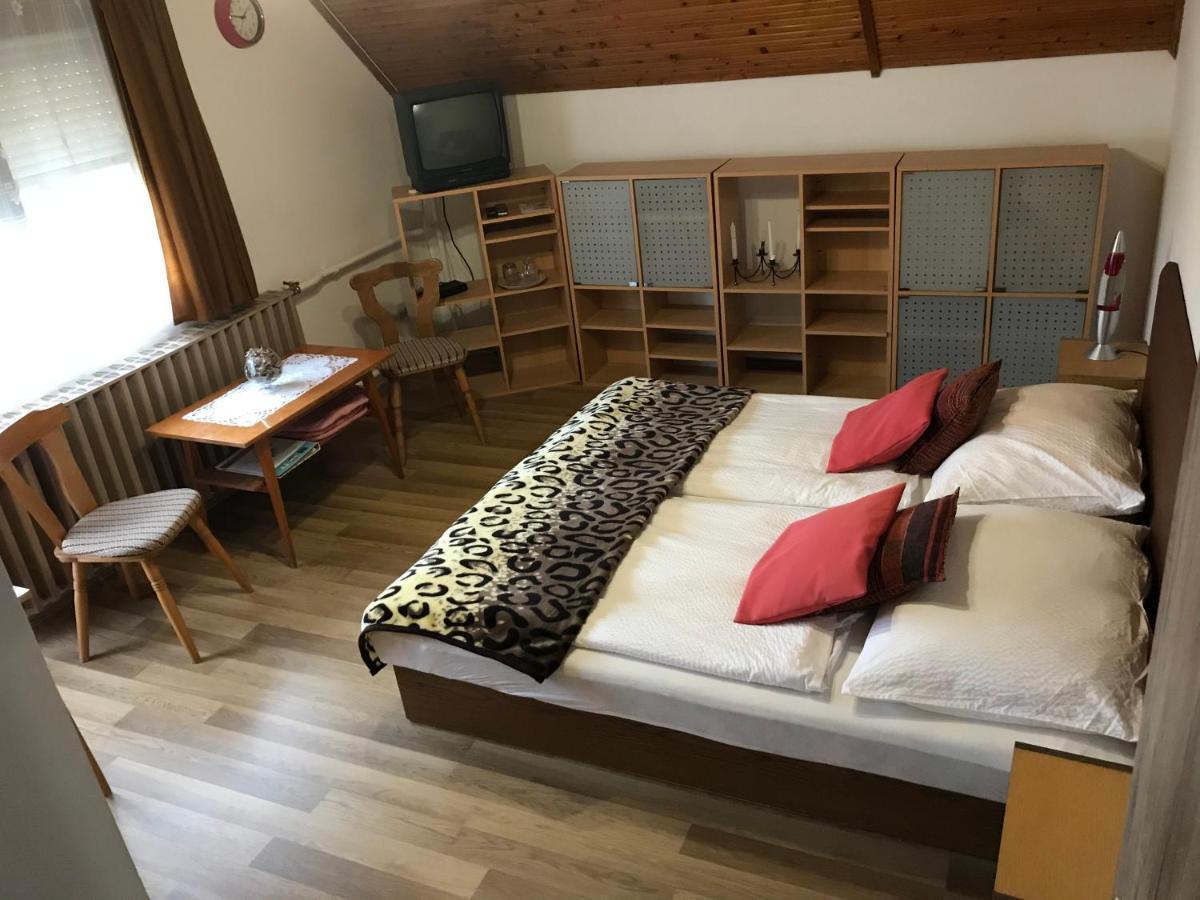 Apartman Berki Margit Hévíz 外观 照片