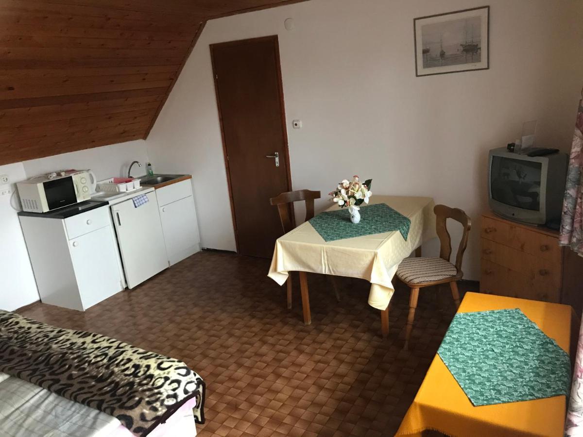 Apartman Berki Margit Hévíz 外观 照片